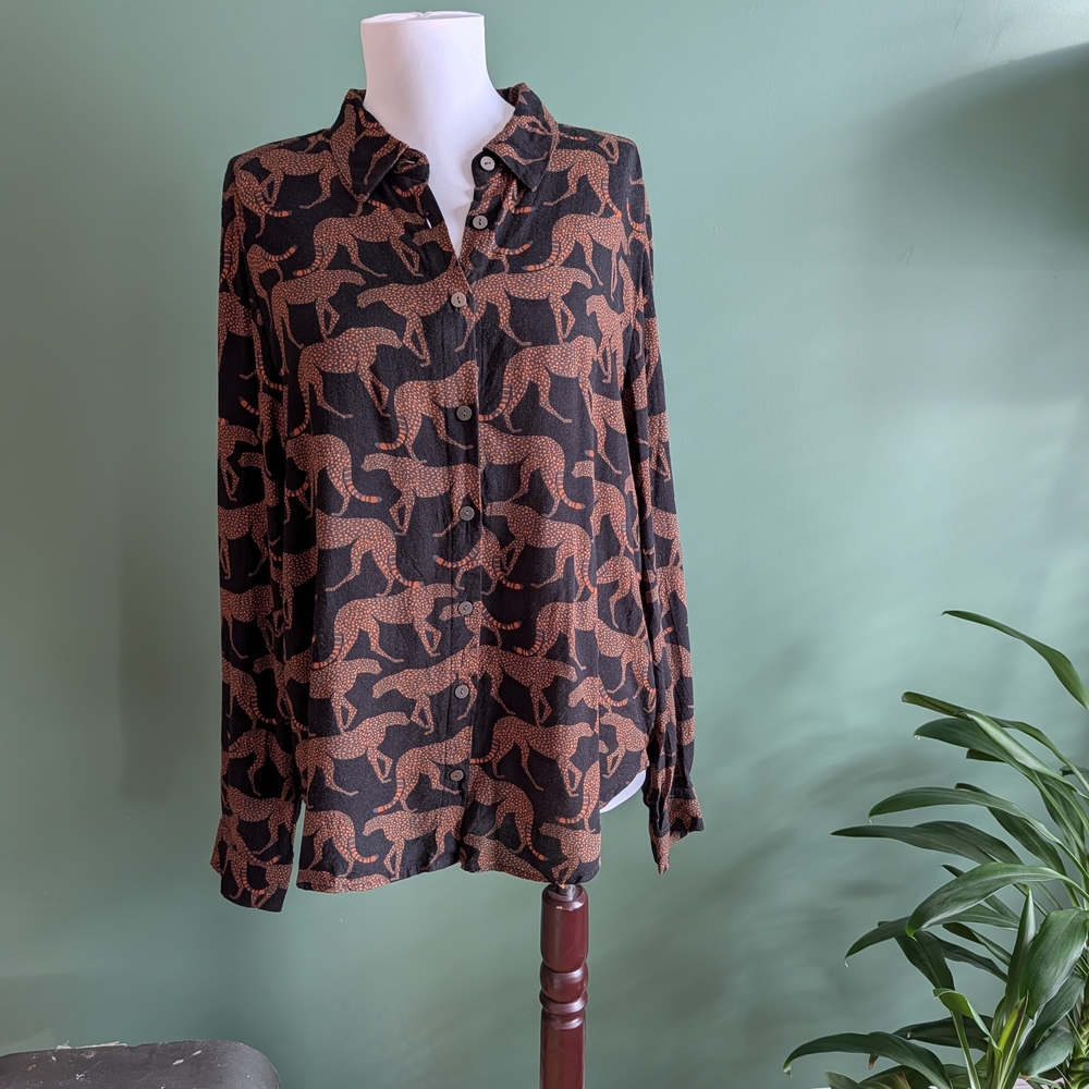 Jane and Delancey Black and Brown Leopard Print Shirt
